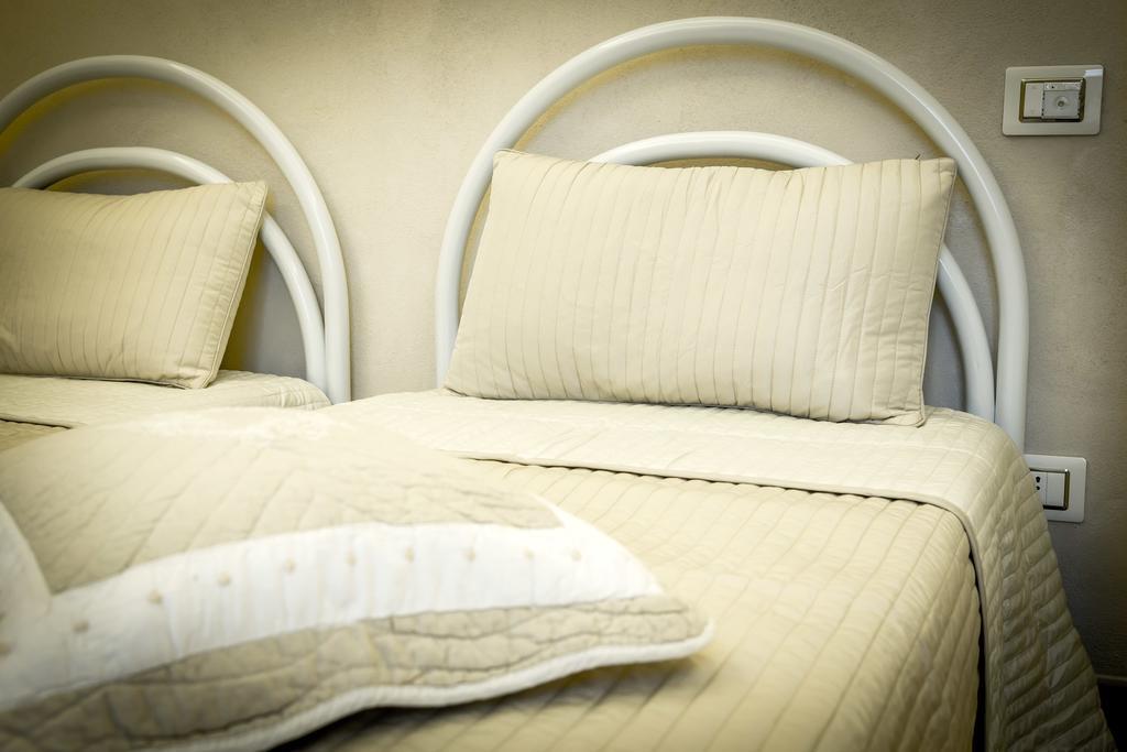 Luxury Apartments Manarola By Arbaspaa Room photo